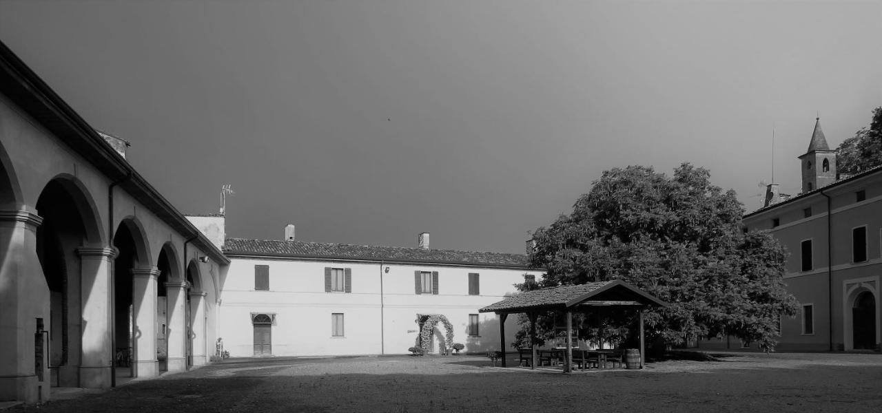 Agriturismo Rivieraoglio Piadena Bagian luar foto